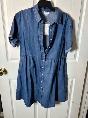 NWT medium Denim Button-Front Short Sleeve Shirt Dress - Blue
